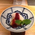 座屋 - デザート　甘味　桃