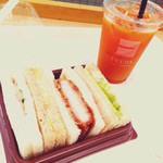 フレッズカフェ - お昼のサンドイッチセット