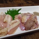 Zack - 宮崎産赤鶏の刺身　モモ、胸セット