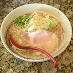 麺処 蓮海 - まぐろ豚骨塩ラーメン @770円