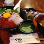 はしもと - 三色丼