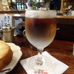 新宿 スカラ座 - アイスオーレ800円ガム抜き（コーヒーが上）