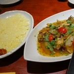 タンドールバル カマルプール 木場店 - イエローライスとブナオイスター