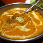 タンドールバル カマルプール - バターチキン