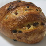 クルミとレーズン　バリバリではないハード系でおいしい