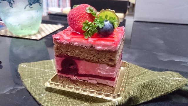 菓子処　菊屋 - 羽前山辺（ケーキ）の写真