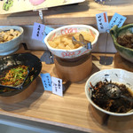 そばいきんぐ - お惣菜コーナー
