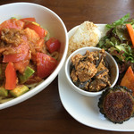 カメイノ食堂 - 冷やし中華とお惣菜のセット 900円