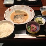 築地 濱の屋  - さば味噌煮定食