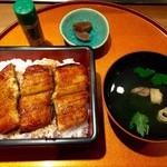 Ikedaya Sushi Kappouten - 「上 うな重」2,700円。