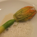 ル・ヴァンテール - アミューズ