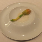 ル・ヴァンテール - アミューズ