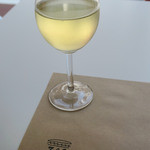 トレエウーノ サンドイッチ - グラスワインは、白・赤共に\400♪