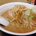 homerun shokudo - 太麺／太麺か細麺を選べます。（こってり味噌らーめん）