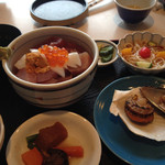 秀丸 - 2015.8再訪。海鮮丼定食にしました。