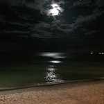 Sai Thong - 夜のビーチ