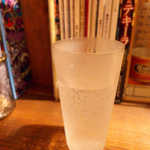 Gatito - 氷なしメスカルハイボール。なんと、銀座の名Bar・ロックフィッシュ直伝！