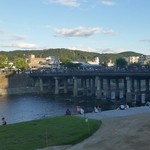 モリタ屋 - まだ明るい三条大橋