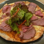 マリーン - ローストビーフのピザ