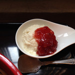 そば屋 案山棒 - 大豆ヨーグルト&苺ソース（クーポン利用）