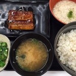 吉野家 春吉店 - 麦とろ鰻皿御膳(¥880)