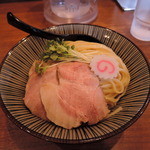 ガンガン食っても食っても次の一口が愛おしい ！(´∀`*)