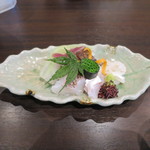 零 - 鯛、マゴチ、スズキ、鰹のタタキの盛合せ