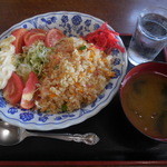 サラダ付チャーハン￥580-