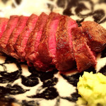 銀座 しまだ - 和牛のタタキ
      