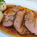 PROMENADENHOF - 妙に汁だくな焼豚