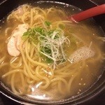 Torizou - 鳥蔵のラーメン 鶏ガラスープに 鶏肉のチャーシューであっさりおいしいです