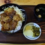 Watarase Onsen Rotemburo O Shokujidokoro - 豚あぶり丼700円