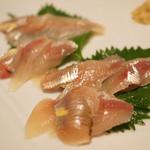 やまめ庵 - 鮎の刺身！その日とれた新鮮な鮎でしか出来ない1品