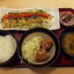 築地食堂源ちゃん - かつおののっけ盛りと鶏唐揚げ定食　926円