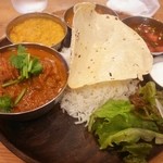 大岩食堂 - 本日のスペシャルカレーミールス