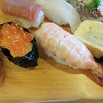 Sushi Katsu - イクラ、海老