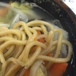 Houraiken - 麺はコシがあり旨い