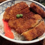 といや - かつ丼800円／平成27年8月