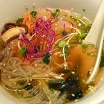 肉焼家　琉庵 - ひと口冷麺