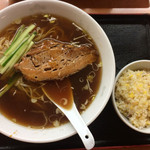 丸大飯店 - 角煮ラーメン + ミニチャーハン 1000円