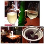 バルアヴァンタンガ - 主人はグラスの「白」を、私は1軒目で日本酒を頂きお酒気分ではなかったので「ジンジャーエール」にしました。
オリーブは「お通し」です