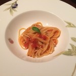 トラットリア コルポ デラ ストレーガ - スパゲティ ポモドーロ 2015/8