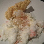 フロリレージュ - 本質　海老　
      　北海道産ボタン海老、赤ワインビネガー、ミルクババロア、エビセン　ガスパチョ・トマトムース掛け
      