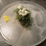 フロリレージュ - ヘテロ　牡蠣
      　岩手産牡蠣、オカヒジキの衣、牡蠣のピューレ、レモンバターソース
      　牡蠣エキスの温かいスープ
      