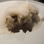 単色　甘鯛
          　山口産甘鯛ウロコ焼き、蓮根・白胡麻ソース
          