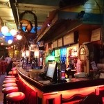 Bahama Mama's Caribbean Bar - 店内