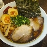 三四郎 - 醤油ラーメン+味玉(\780+\100)