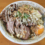 麺 まる井 - あぶら 醤油大盛りボロ肉 1000円