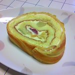 フランス菓子 アン・ファミーユ - フルーツロール。