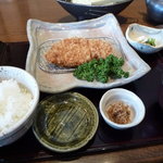 Katsugen - お昼のロースカツ膳全景